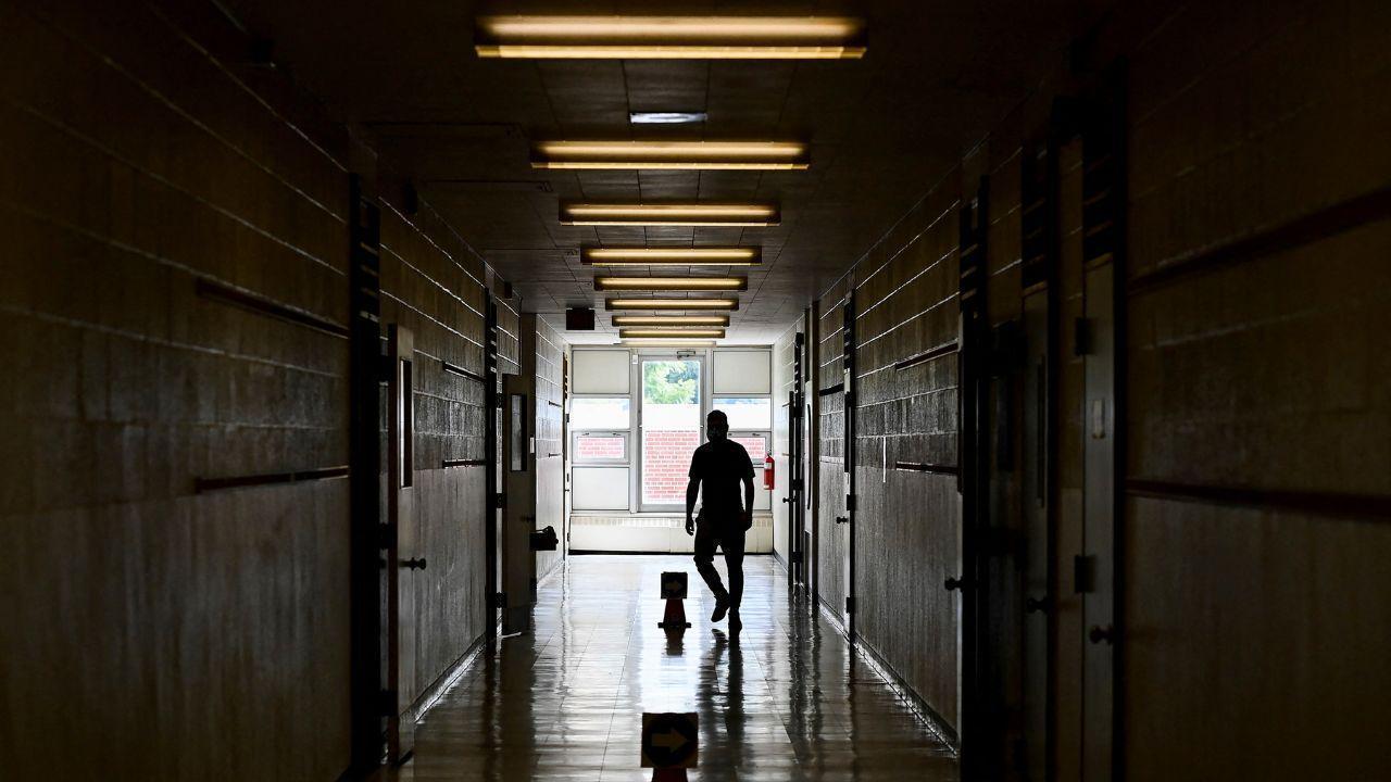 Emmett's heat exhaustion in school raises serious concerns