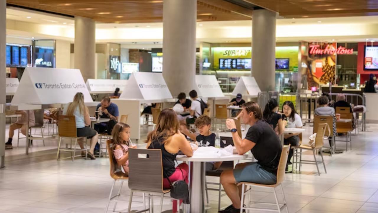 Canada’s Services PMI Declines Amid Trade Policy Uncertainty