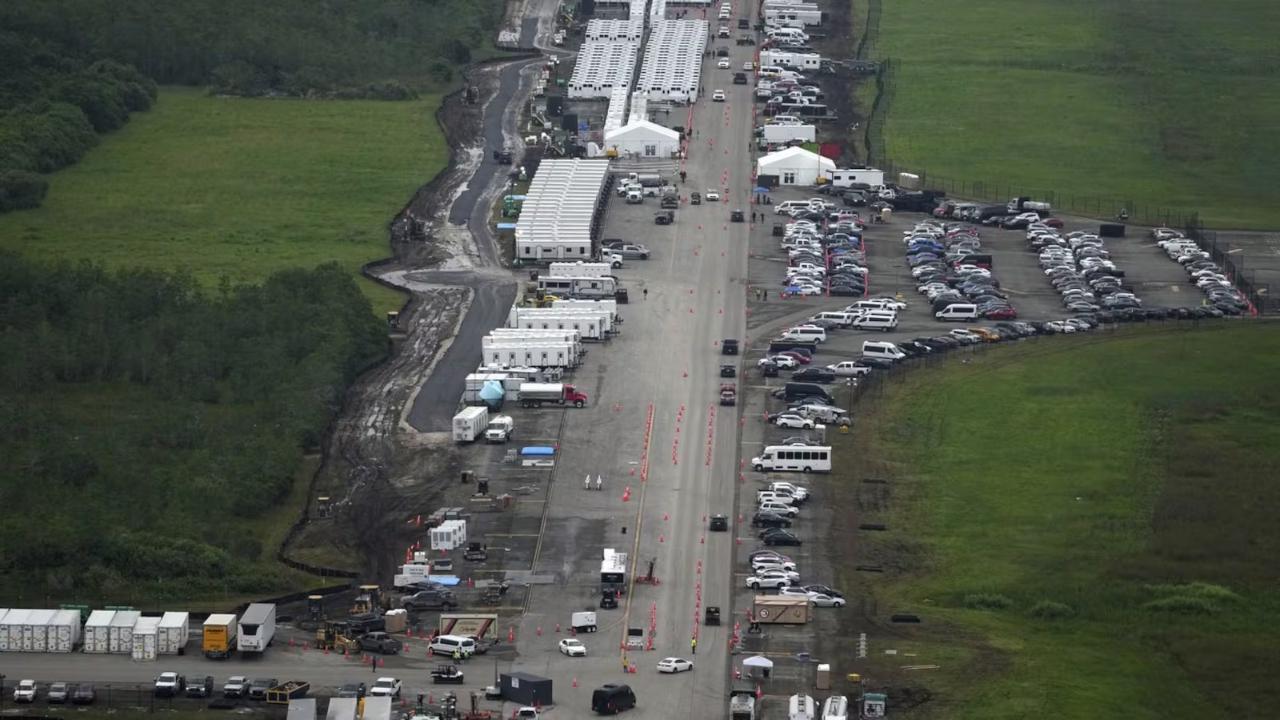 Horrific Conditions Reported in Everglades Alligator Alcatraz