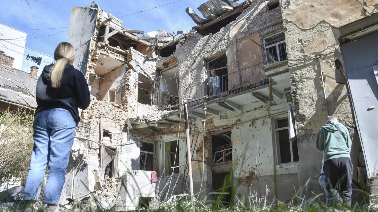 Russian Drone, Missile Attacks Kill at Least 6 Across Ukraine