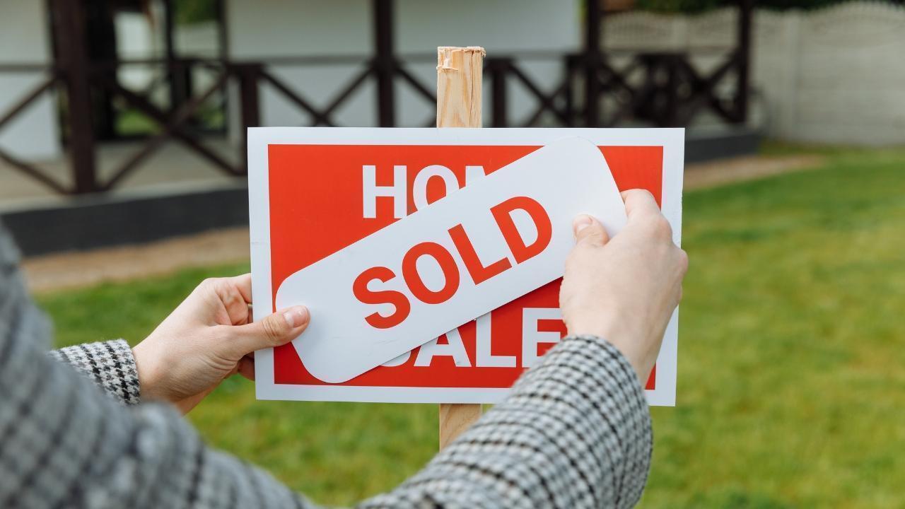 Why Now Is the Right Time to Invest in Kitchener Real Estate