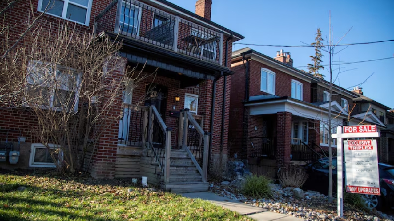 Toronto Home Sales Surge to Nine-Month High in July
