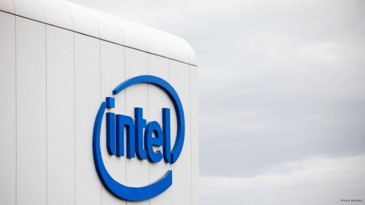US Buys 10% Stake in Intel as Trump Pushes Bold Industry Moves