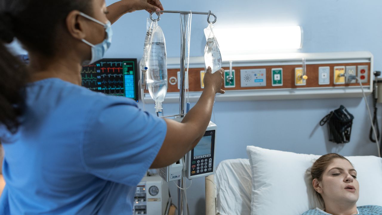 Ontario Hospital Nurses Get Pay Hike But Staffing Concerns Remain