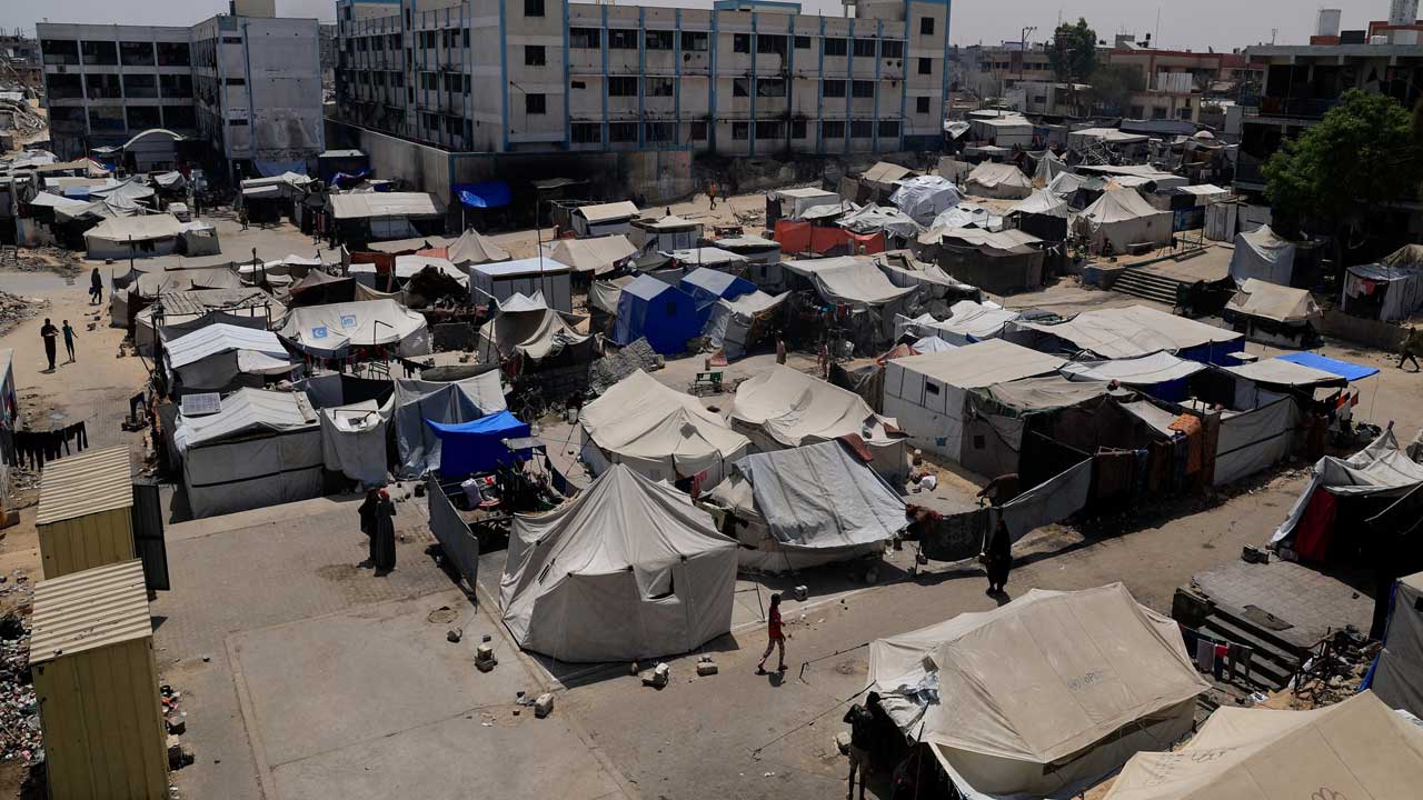 Israel Orders Palestinians to Leave Gaza City as Military Advances