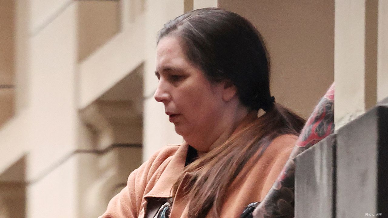 Erin Patterson Sentenced to Life for Poisoning Relatives with Mushrooms