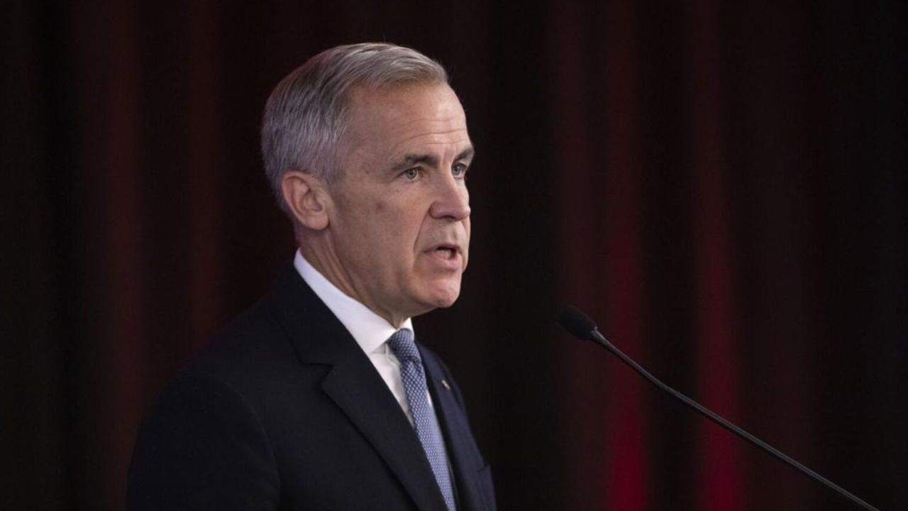 Carney Unveils First Five Major Projects: LNG, Nuclear, Mining, Ports