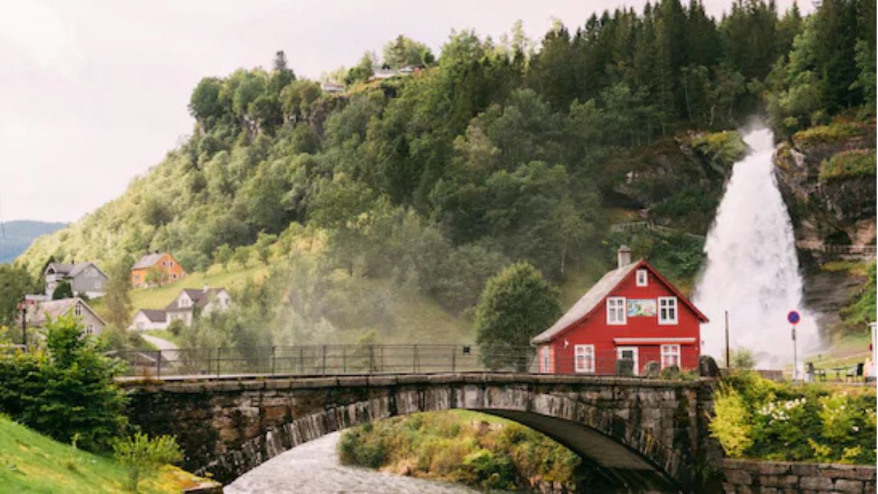 Norway Offers Permanent Residency to Indians: A Simple Guide to Moving and Living in the Land of Stunning Beauty
