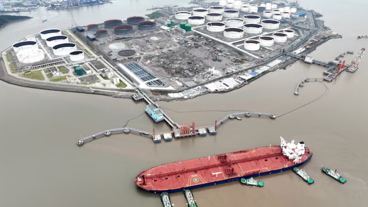 Big Shipping Companies Seek Changes in UN Fuel Rules