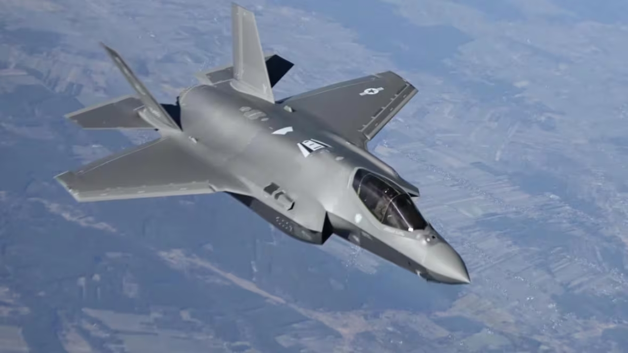Canada Buys F-35 Jets from U.S. Amid Rising Defence Costs