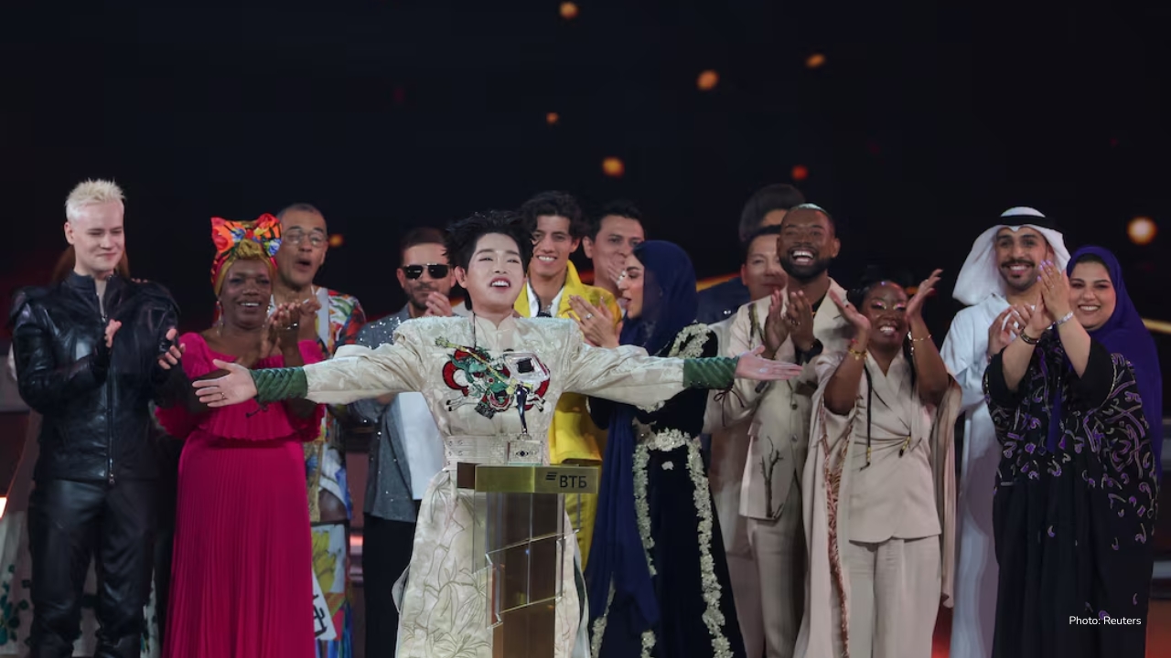 Vietnam Wins Russian-Hosted Intervision Song Contest