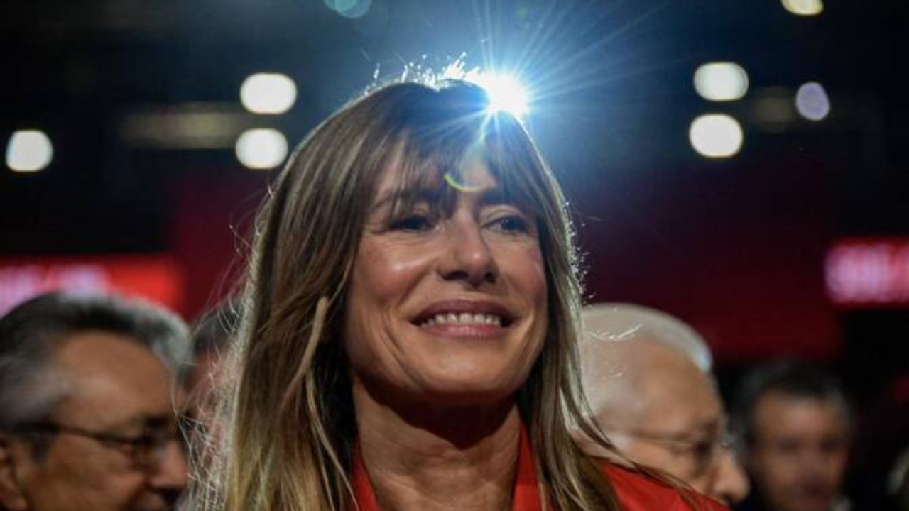 Spanish PM’s Wife Faces Court Trial in Embezzlement Case