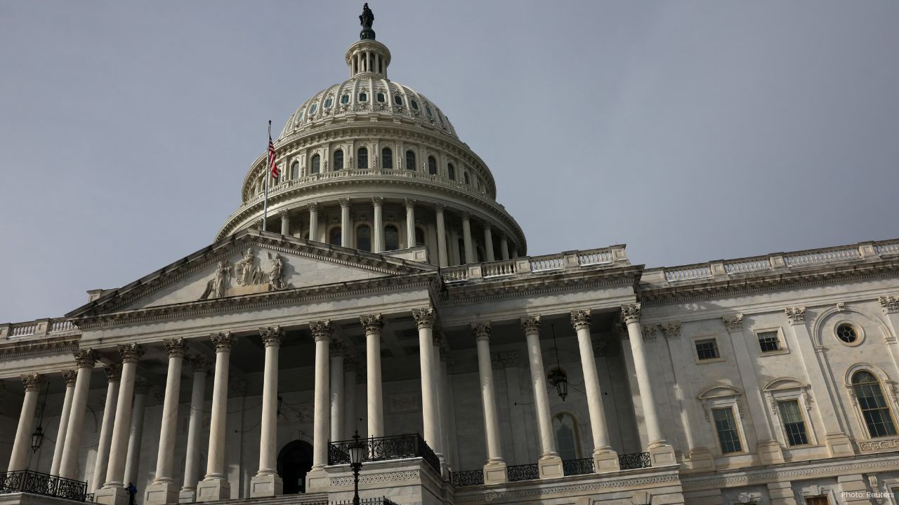 U.S. Braces for Potential Government Shutdown Amid Health Care Standoff