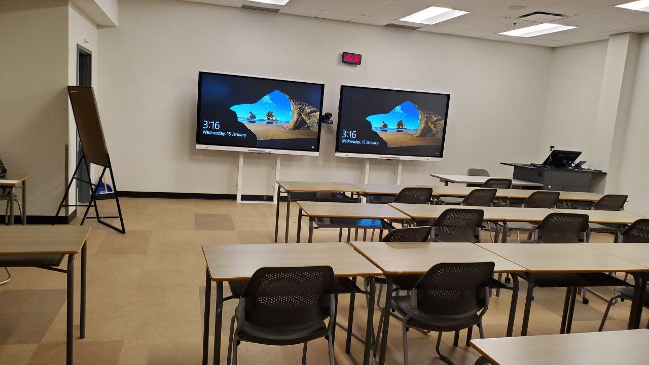 Alberta Schools Brace for Strike Online Home Lessons Ready