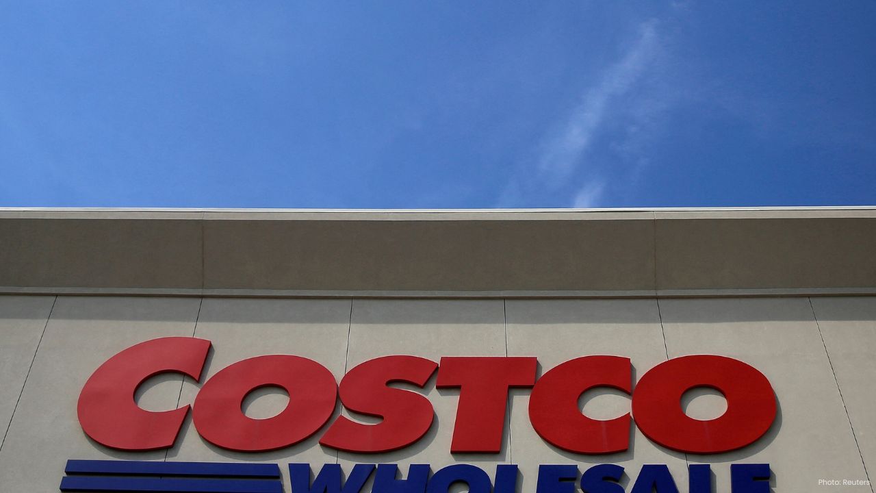 Costco Draws Young Shoppers with Deals Trends and Social Buzz