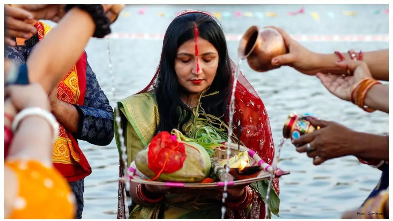 Chhath Puja 2025: Celebrate Sun God with Devotion, Eco-Friendly Rituals, and Community Spirit