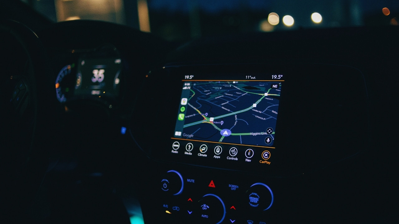 Navigating Without Satellites: Innovative Systems for Dense Cities