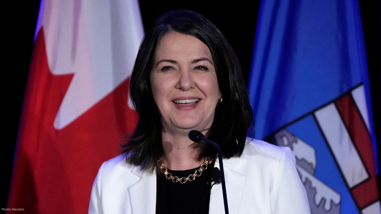 Albertans Can Vote for New Licence Plate Designs in 2025