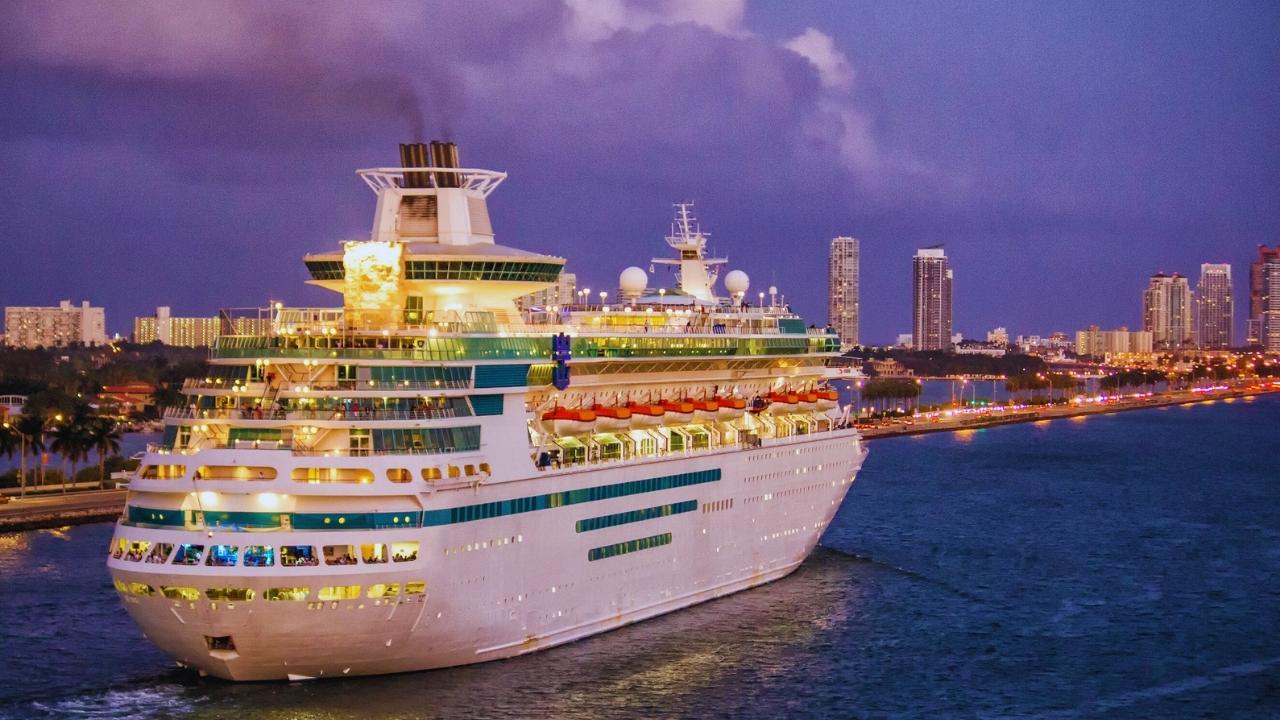 Riding the Green Wave: How Environmental Rules Are Steering the Future of Cruise Tourism