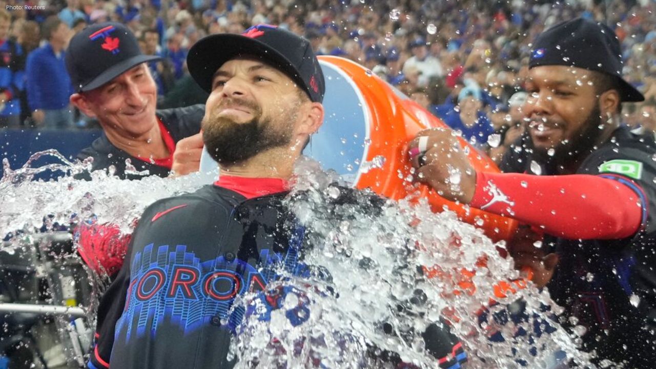 Blue Jays Fans Boost Seattle Tourism Amid Cross-Border Tensions