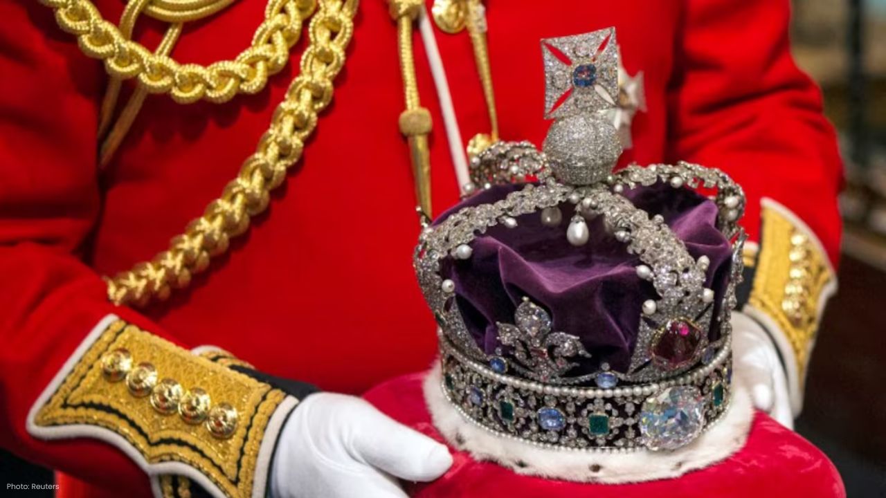 Kohinoor Diamond From Indian Crown to British Controversy