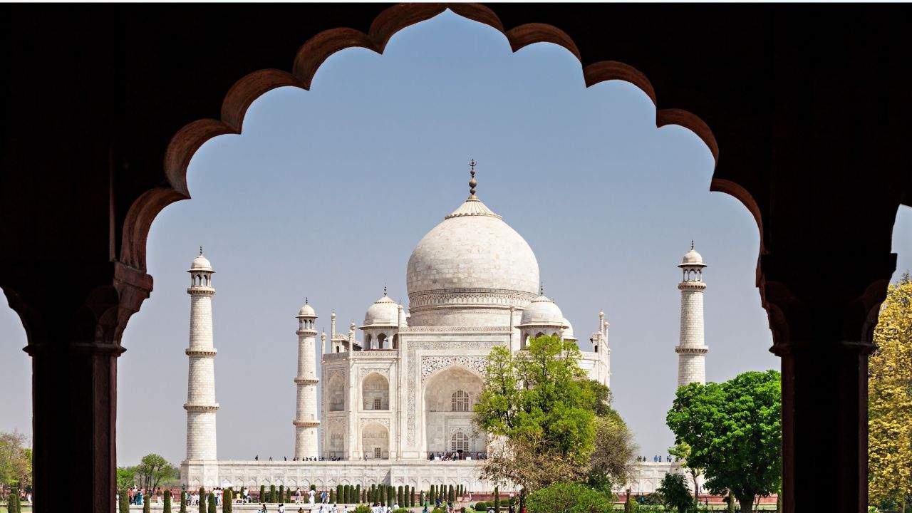 The Timeless Tale of the Taj Mahal: Love, Loss, and Artistry