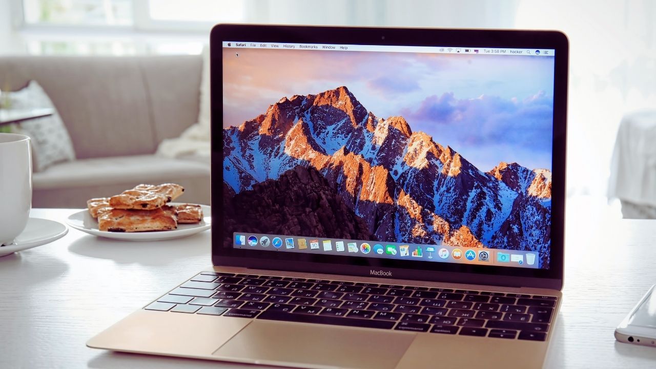 Exploring Apple’s 14-inch M5 MacBook Pro: Power, Performance, and Price Debate