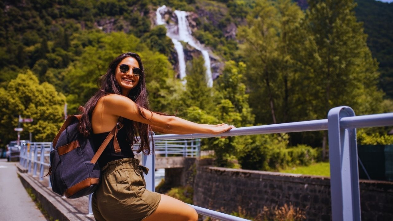 Empower Yourself: Essential Safety Tips for Female Solo Travelers in 2025