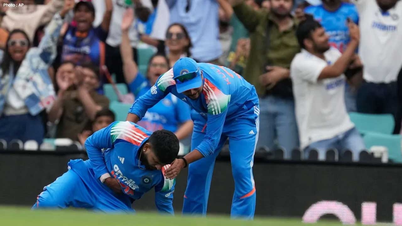 Shreyas Iyer in Sydney ICU After Rib Injury, Team and Fans Rally