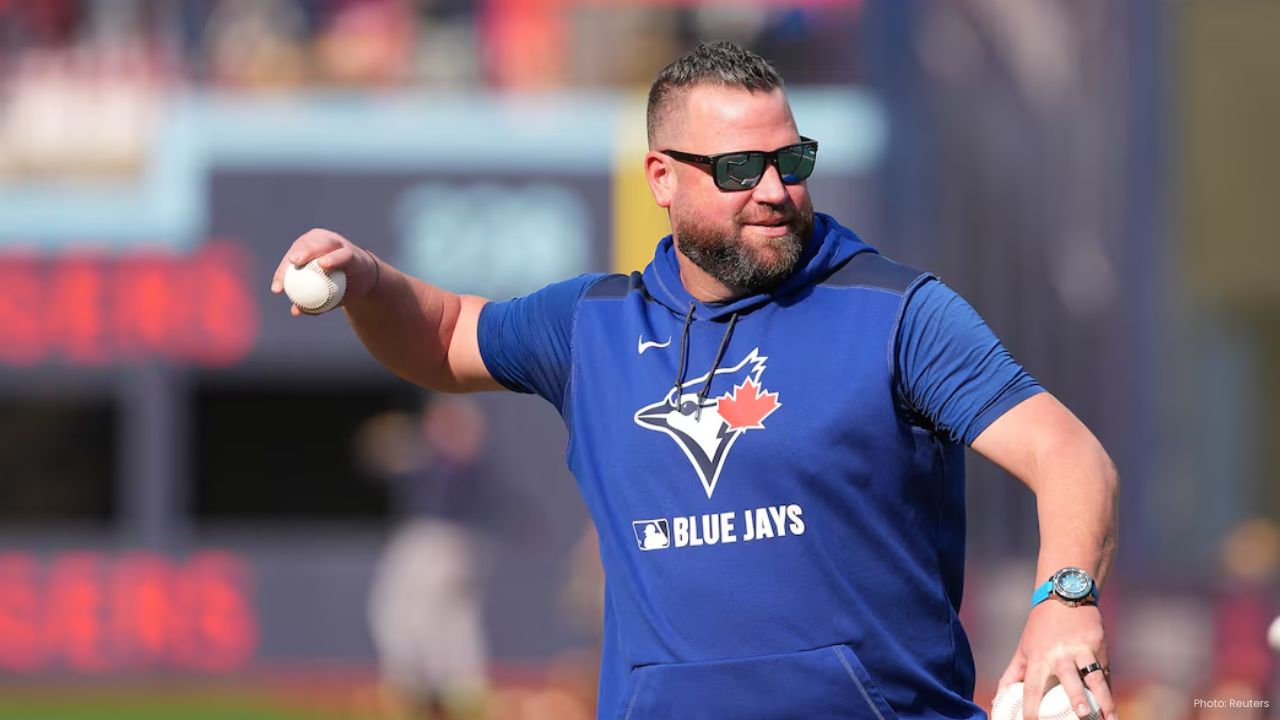 Blue Jays Fever Sweeps Iqaluit as Arctic Fans Cheer Wildly