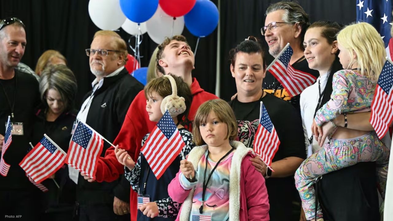 Trump Slashes Refugee Cap, Prioritizes White South Africans