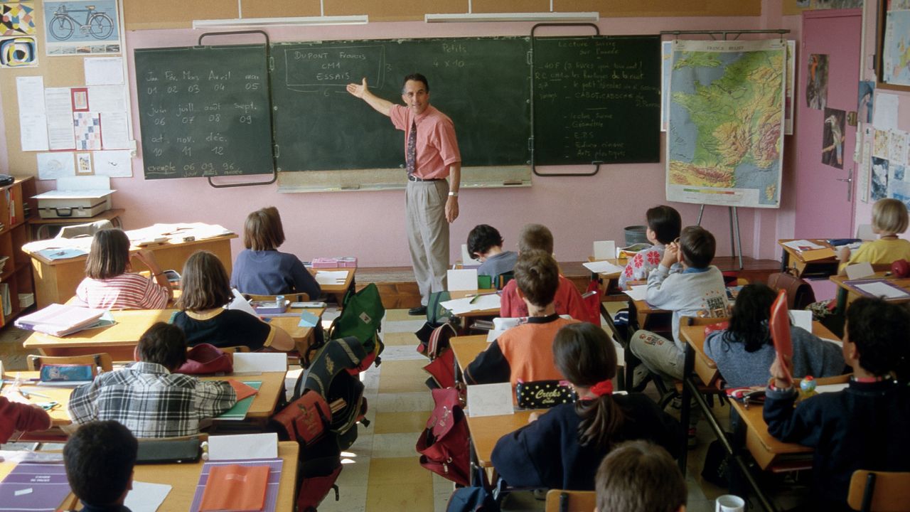 Alberta Teachers’ Association explores legal fight against strike ban