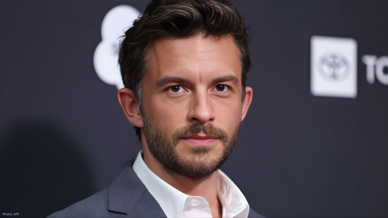 Jonathan Bailey Named People’s Sexiest Man Alive 2025
