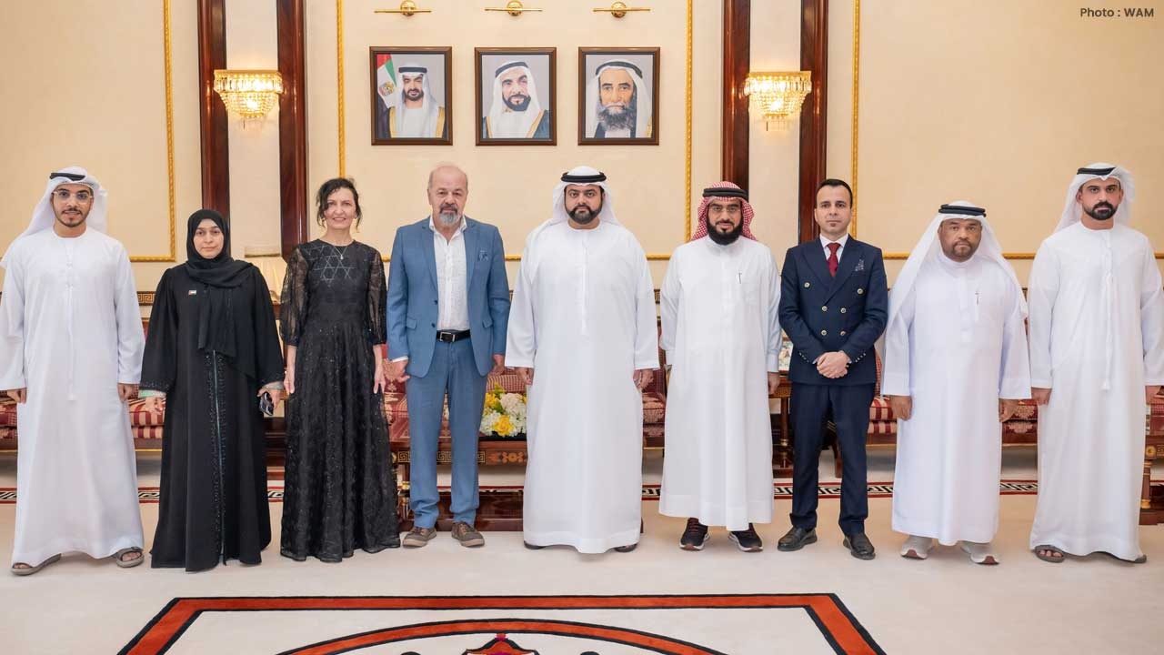 Fujairah Crown Prince Hosts WFCC President to Champion Chess and Youth Creativity