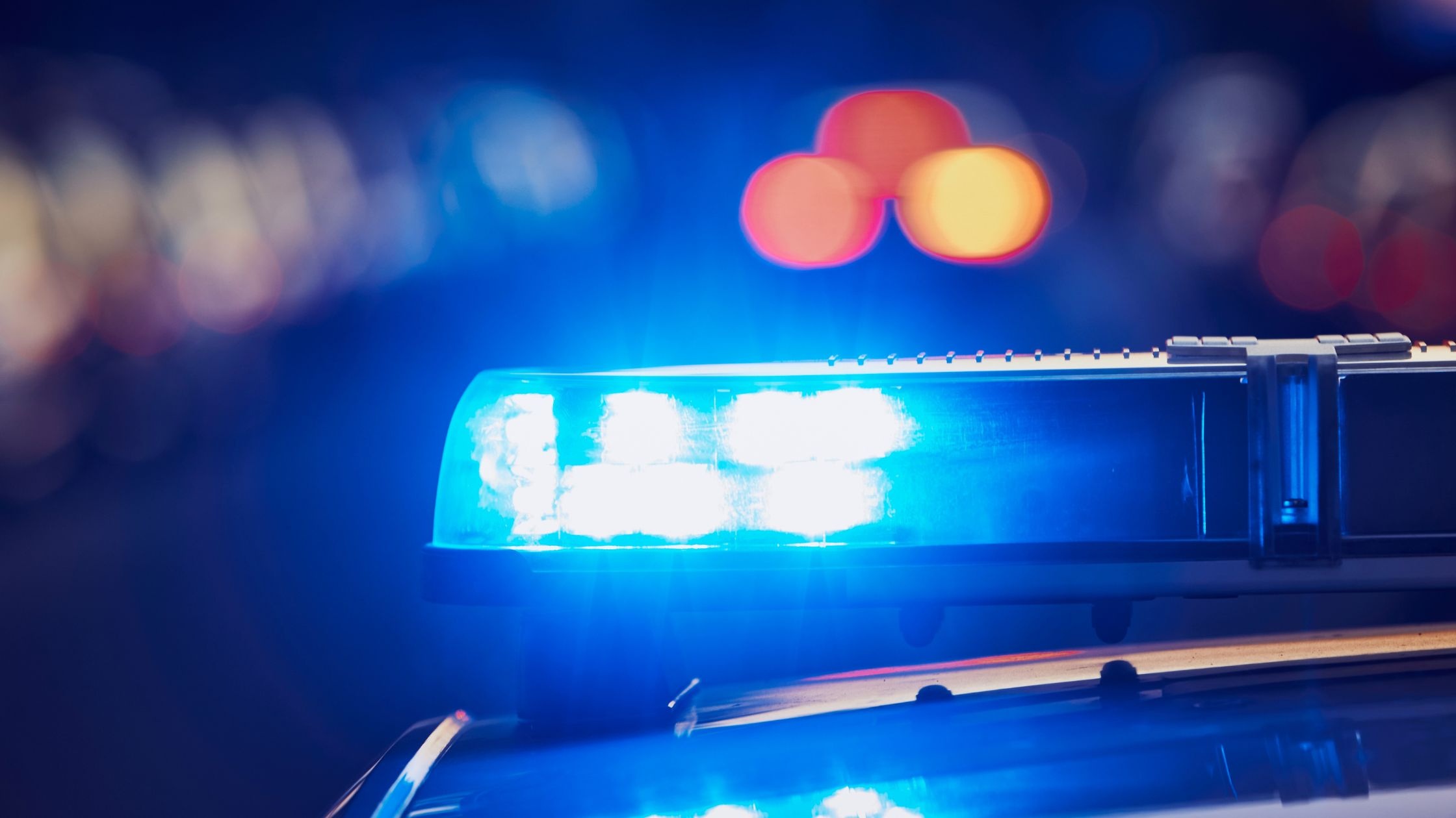 Driver Rams Car into Pedestrians on Île d'Oléron; Ten Injured