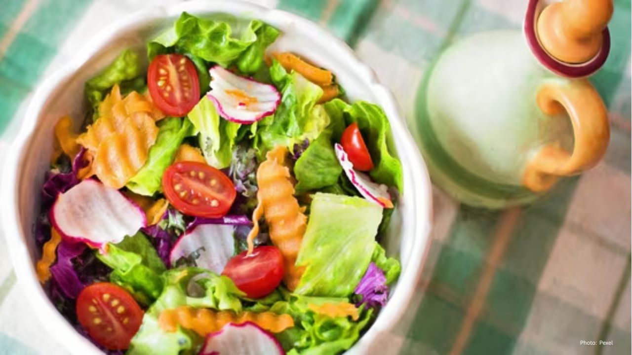 Small Plates, Big Impact: Foods That Help Your Body Heal Naturally
