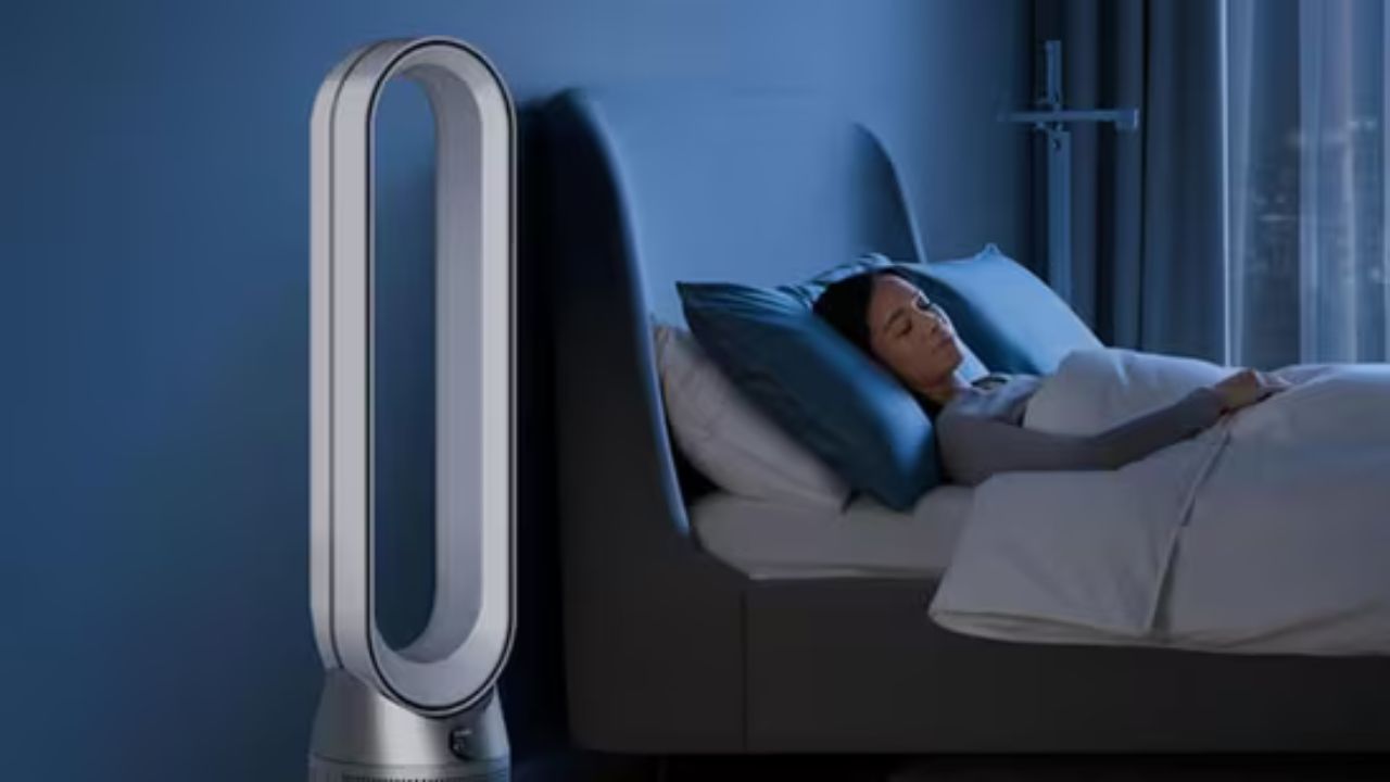 Delhi's Air Quality Hits Alarming Levels: Expert Offers 10 Tips for Cleaner Indoor Air