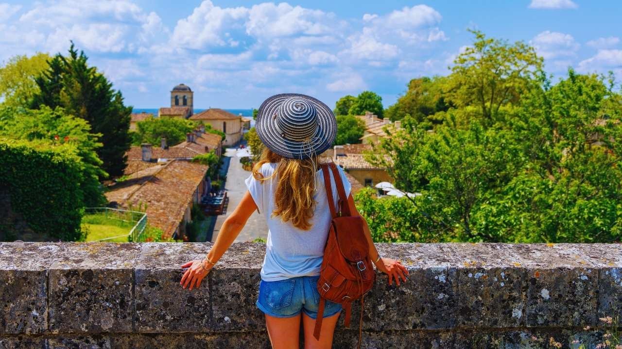 Empowering Journeys: The Growth of Women-Centered Tours in 2025