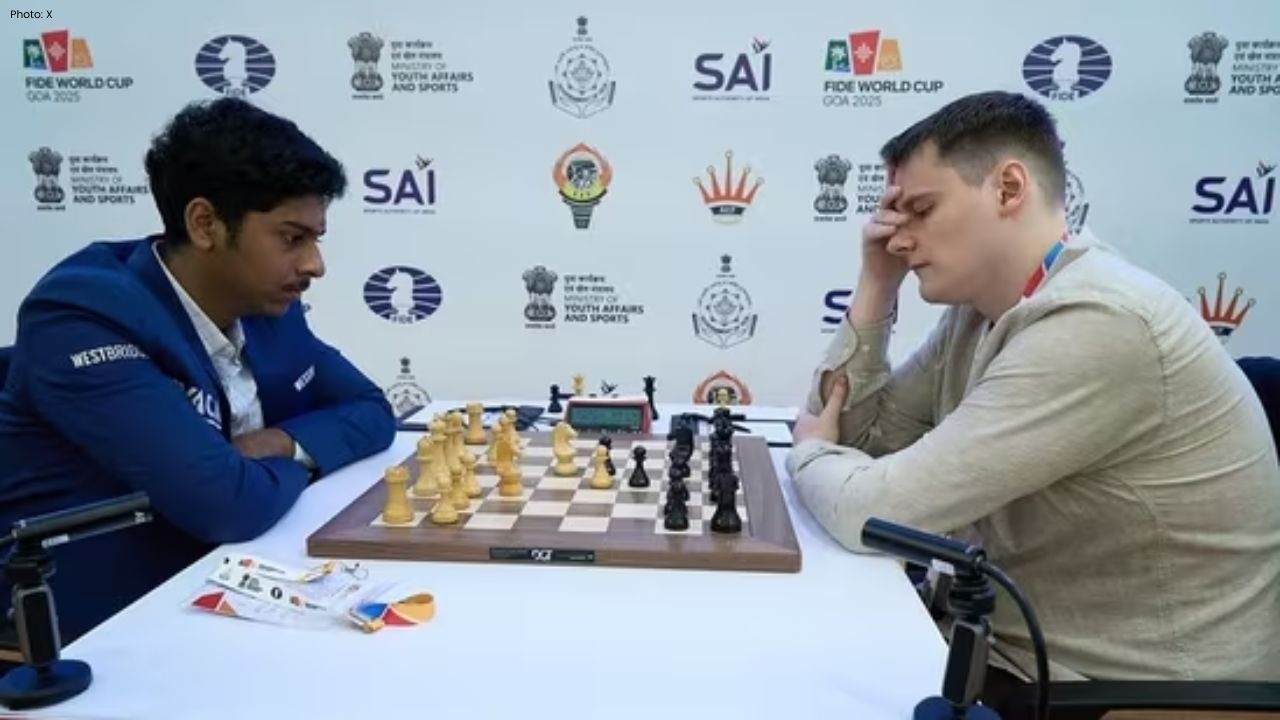Pranav V Faces Warning Over Scoresheet Issue but Triumphs at Chess World Cup