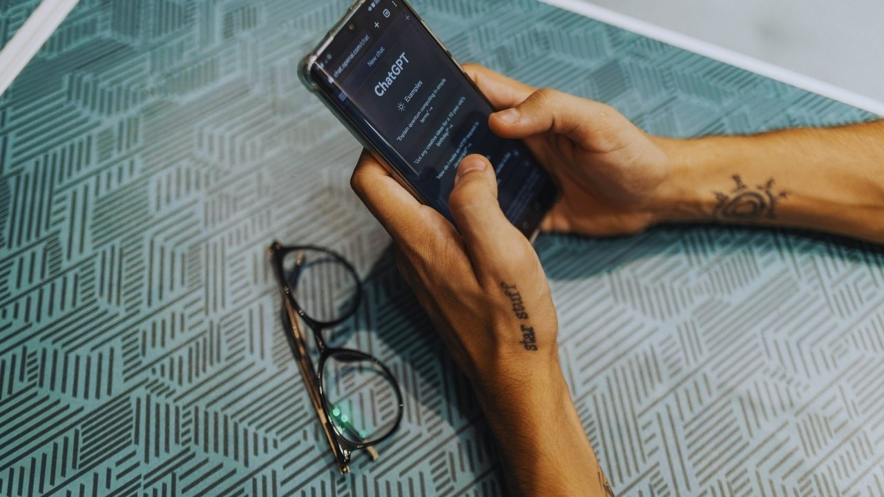 The Rise of On-Device AI: Revolutionizing Mobile Technology