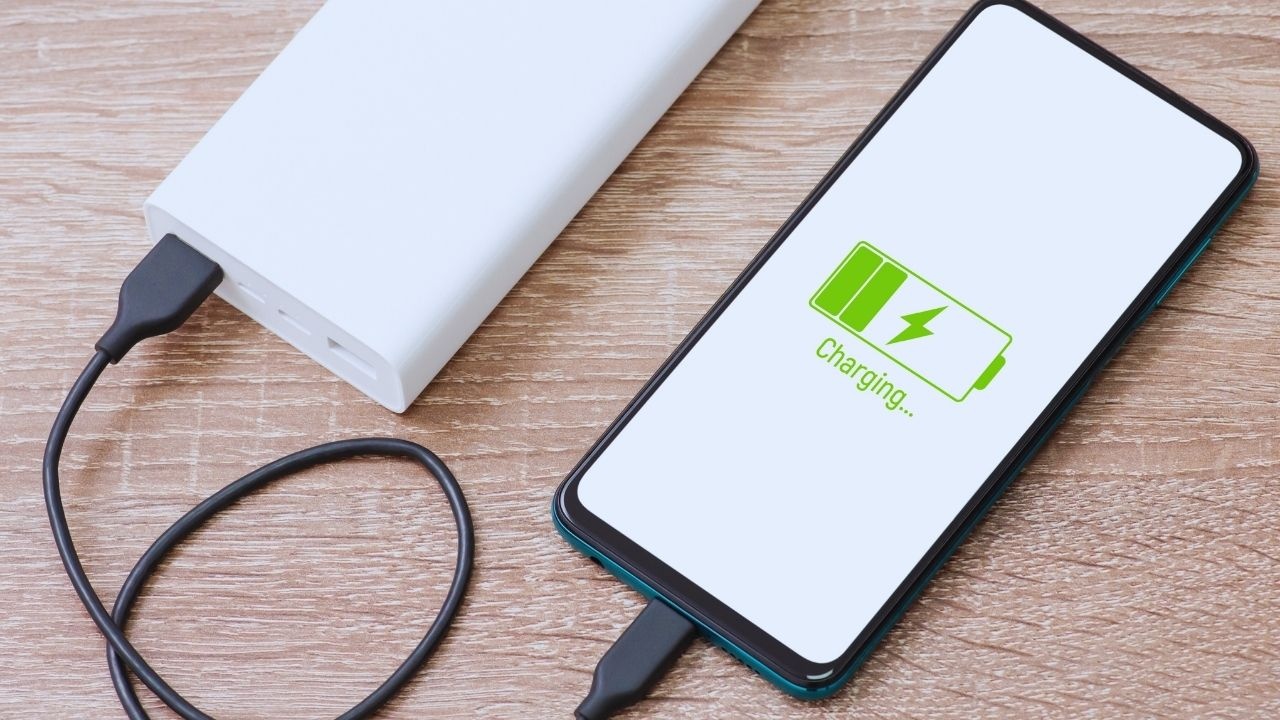 Busting Common Myths About Smartphone Battery Life
