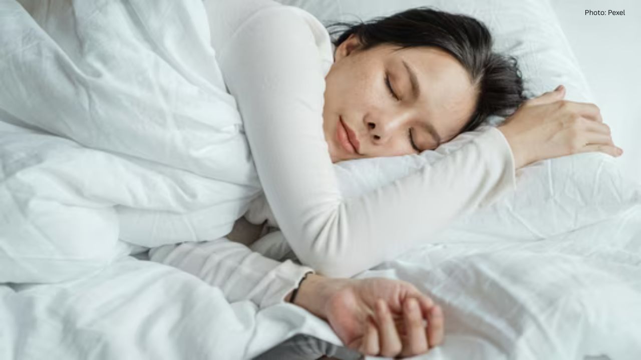 Why Sleeping Without Underwear May Enhance Women's Health