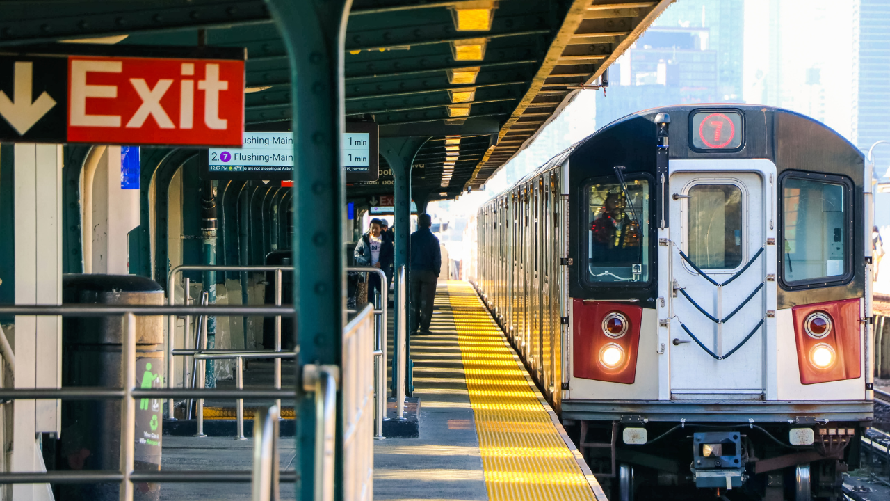 Mastering Public Transport: A Local's Guide to Subways, Buses, and Trains