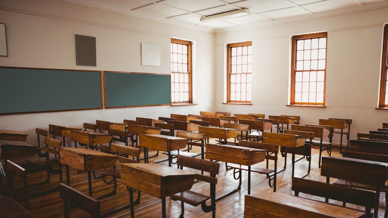Alberta Forms Committee to Tackle Classroom Size Issues
