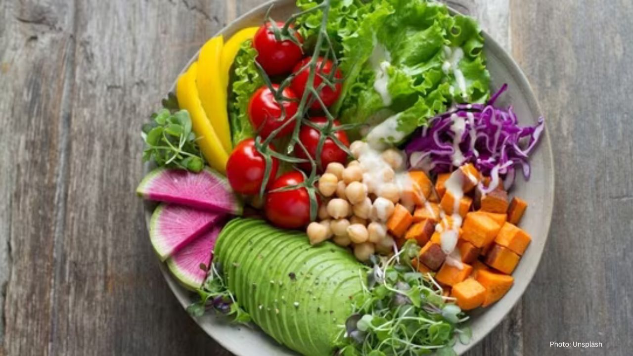 Heart Surgeon Offers Straightforward Tips for a Nutrient-Rich Diet