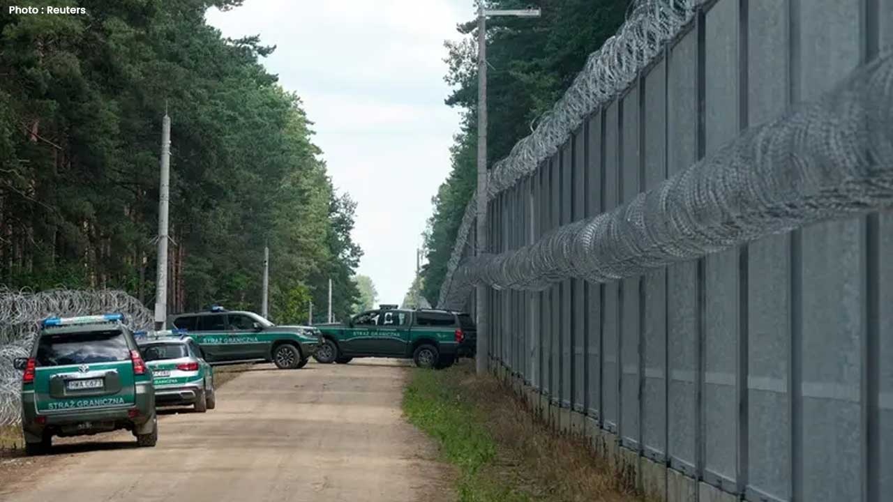 Poland Set to Reopen Belarus Border Crossings on November 17