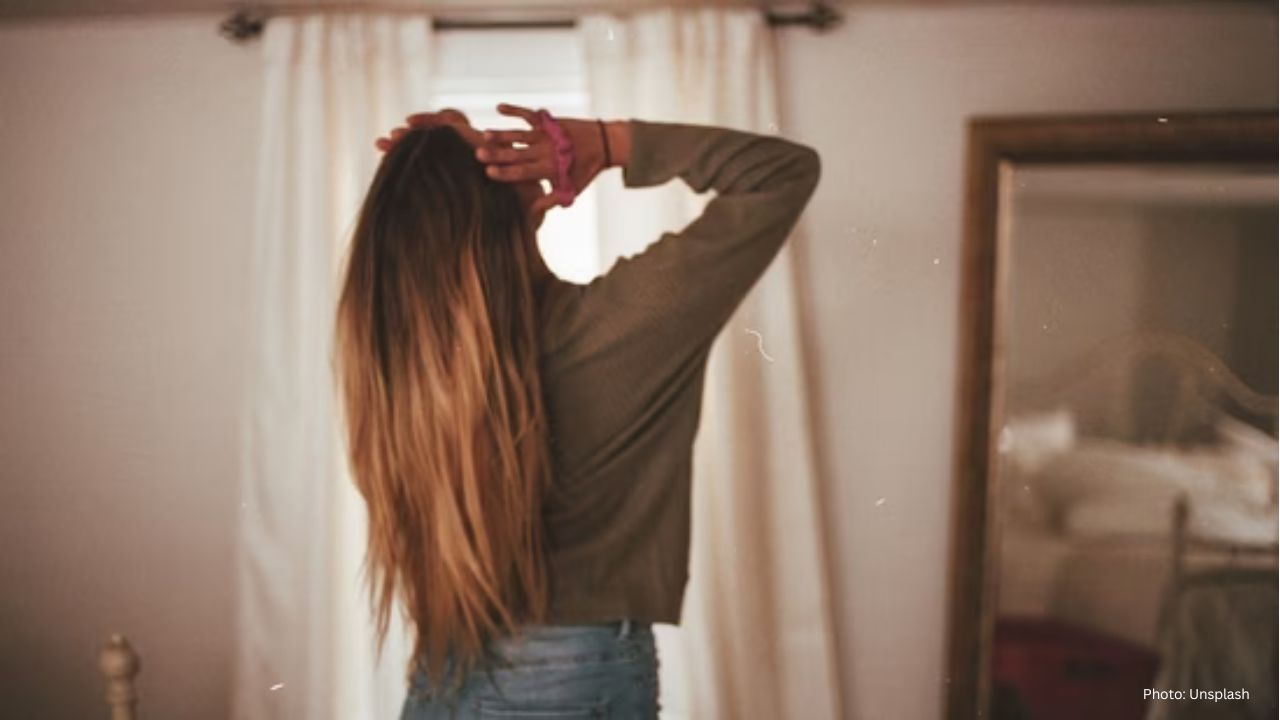 Dr. Brijmohan Arora from Dwarka Reveals: Women’s Hair Loss Often Reversible