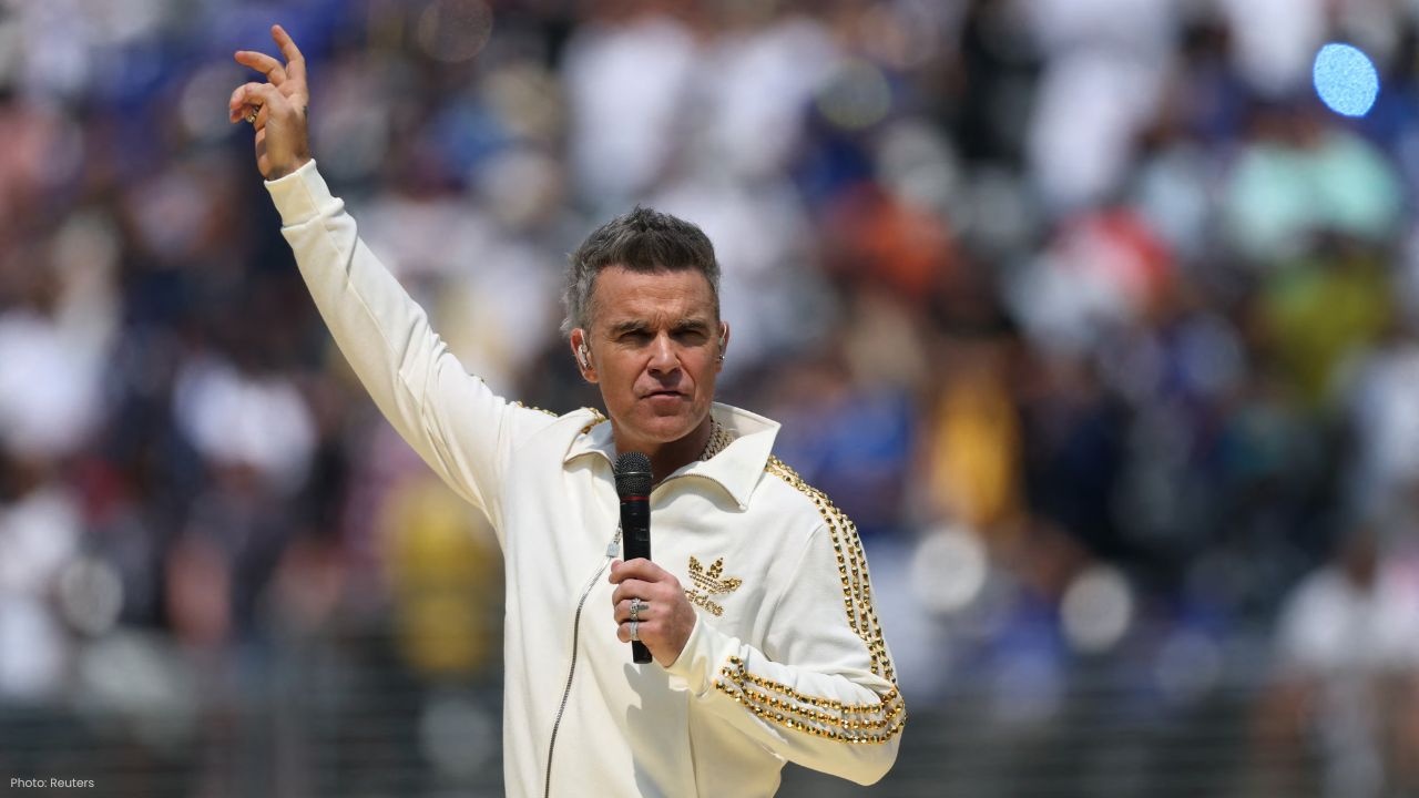 Robbie Williams Raises Alarm Over Vision Problems Linked to Weight Loss Injection