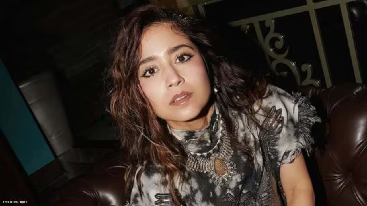 Shweta Tripathi Reunites with Golu as Mirzapur Film Shifts to Jaisalmer