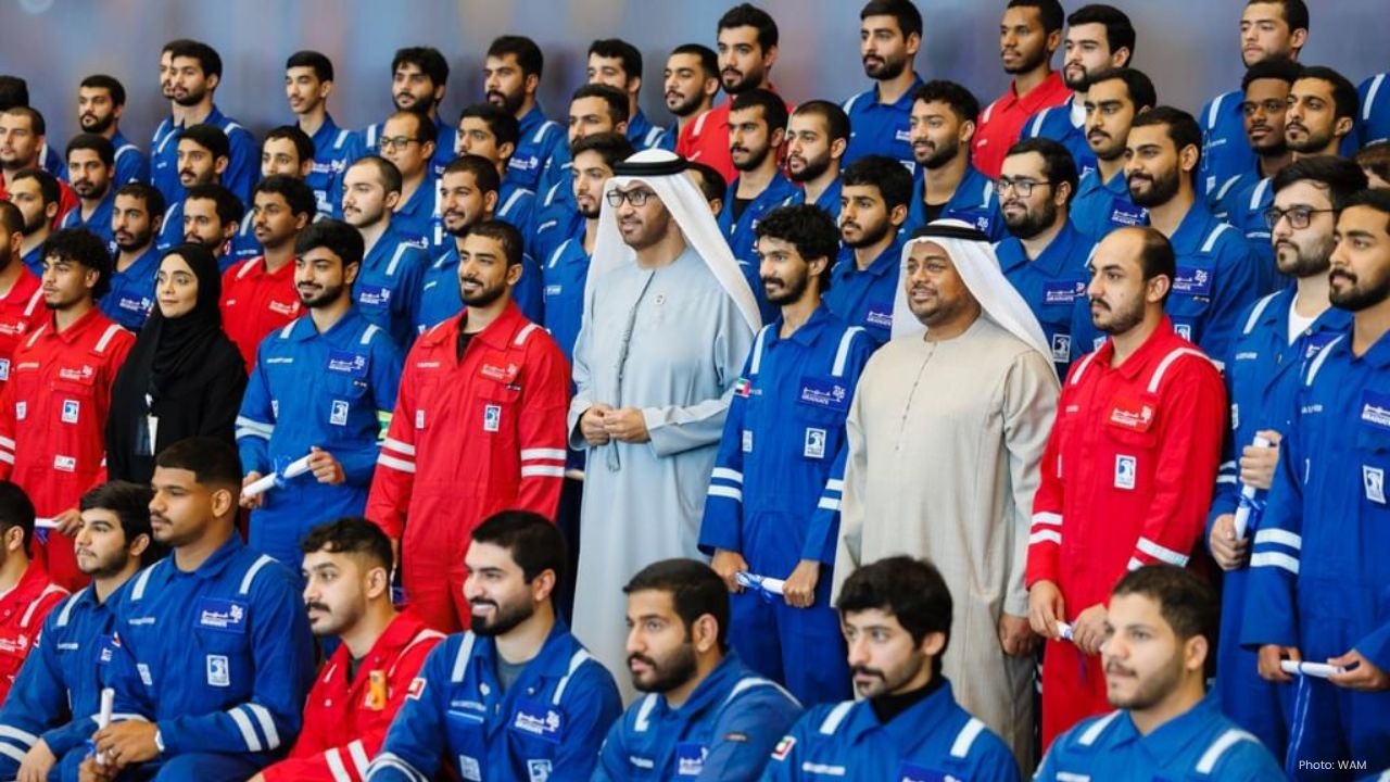 403 Emiratis Graduate as AI and Robotics Experts from ADNOC Academy